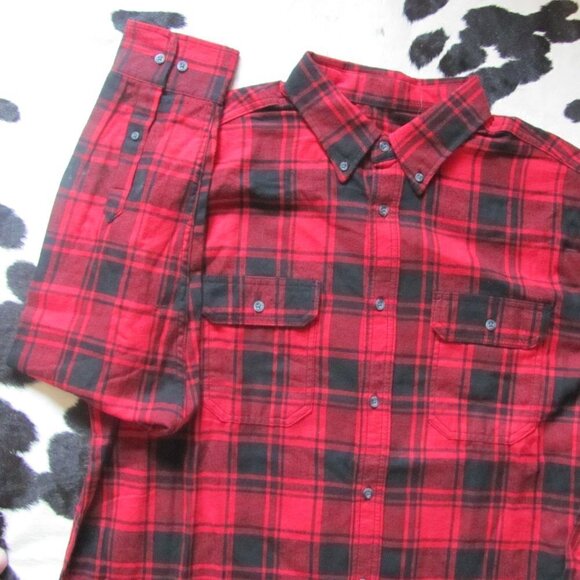 LADIES FLANNEL CHRISTMAS GRAPHIC SHIRT - Picture 8 of 8